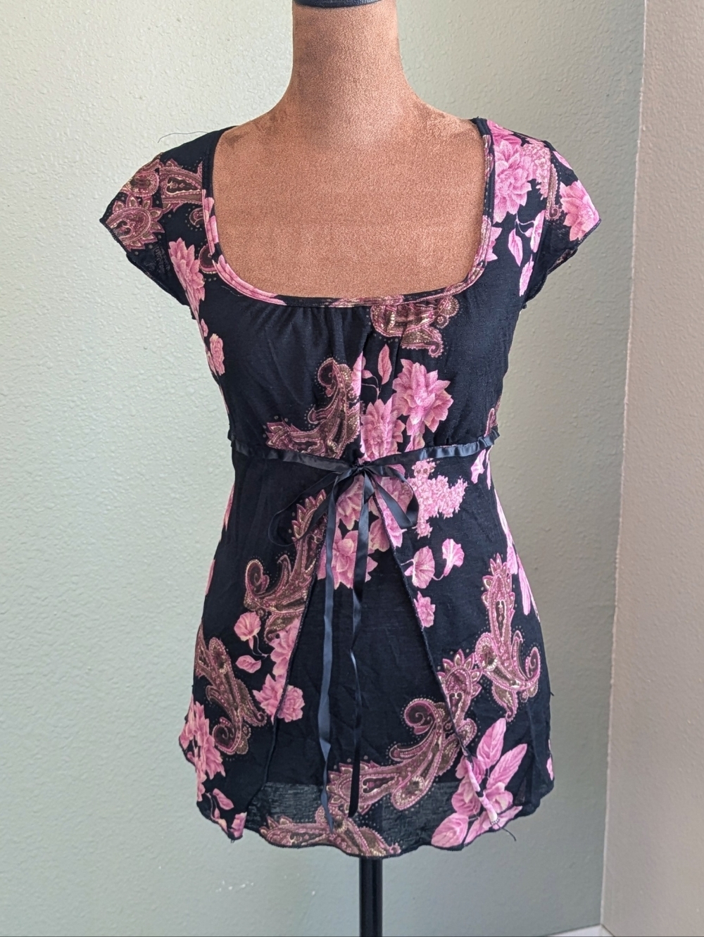 julie's closet Black Top with Pink Floral Print